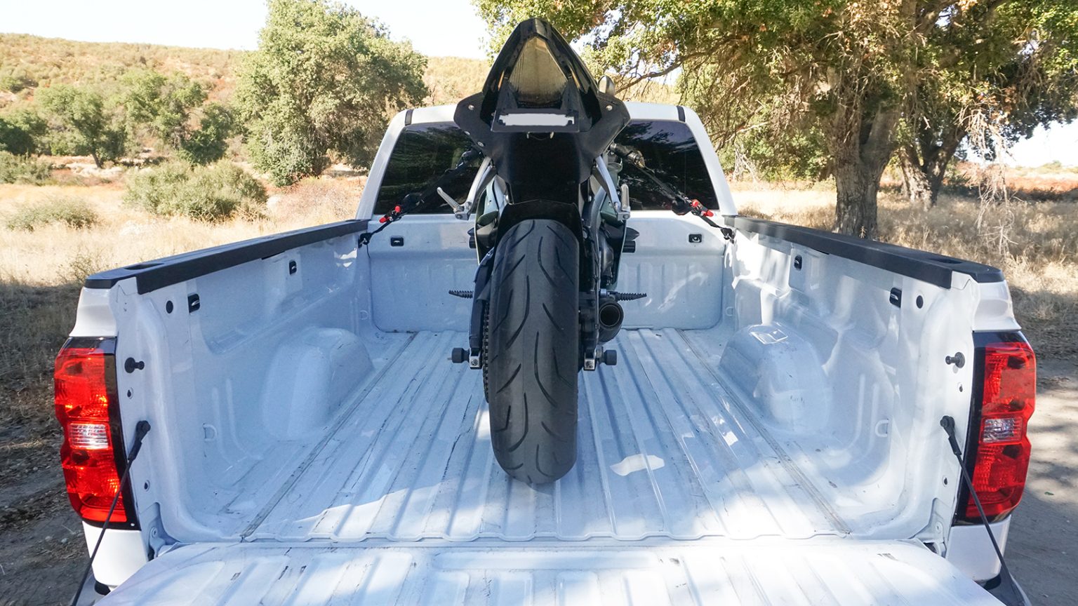 inner bed tie down anchor